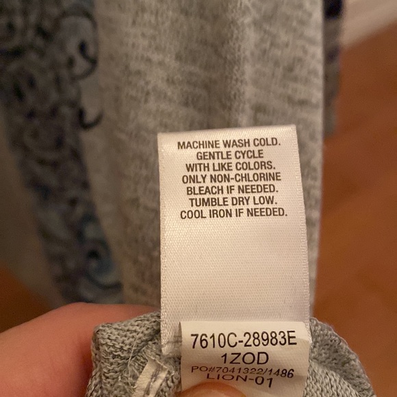 Dress Barn Women’s 2X Grey Blouse - Picture 7 of 7